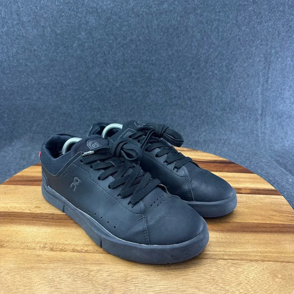 On Women's The Roger Advantage Tennis Size 7.5 Triple black Black 48.98103